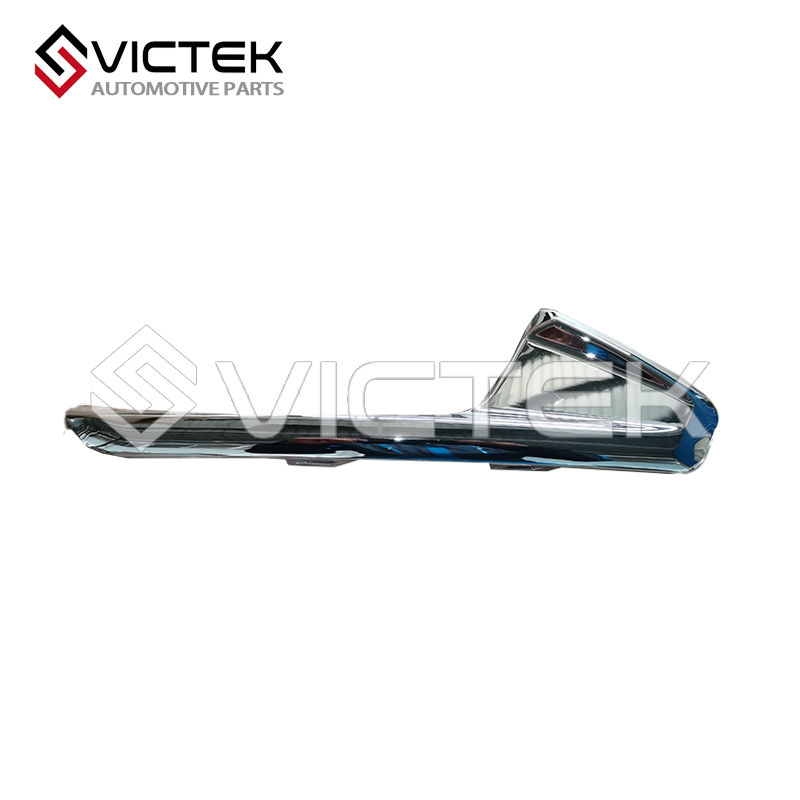 Cache décoratif de feu antibrouillard avant droit