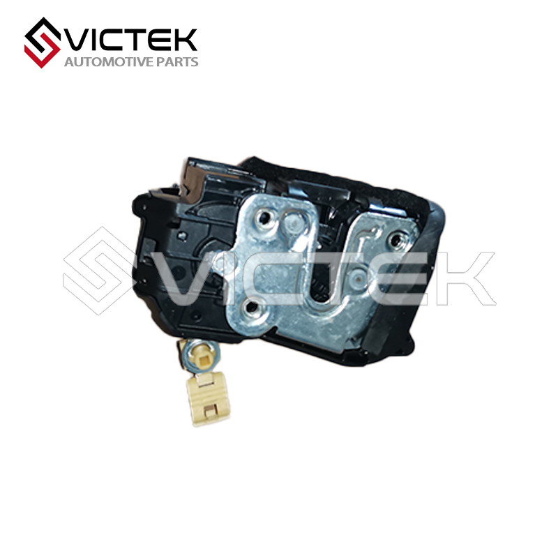 Right front door lock