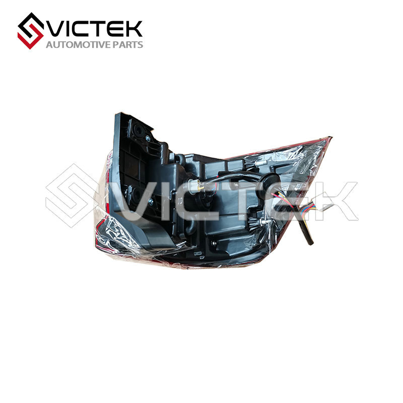 Rear Tail Lamp out Right 